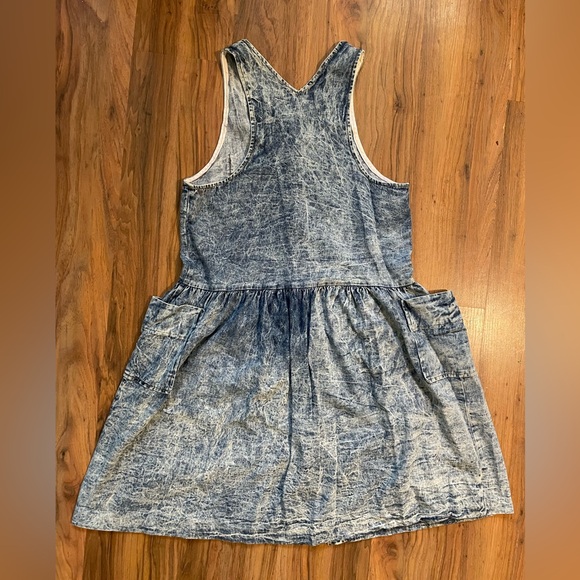Vintage Hollywood Blvd Acid Wash Racerback Denim Dress Button Front Pockets L - Picture 3 of 10